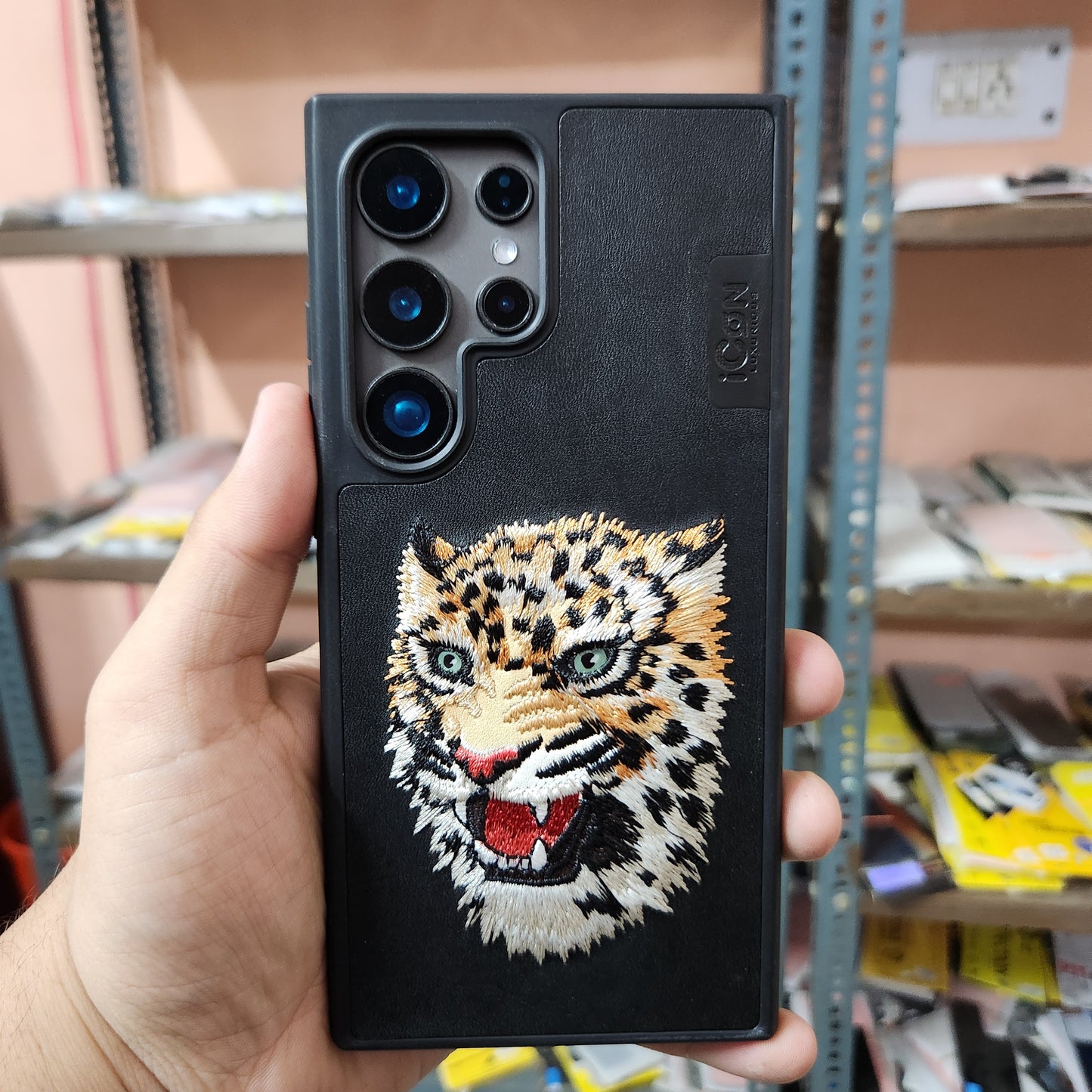 Samsung Galaxy S24 Ultra Embroidery Animal Series Original Leather Case / Leopard Face