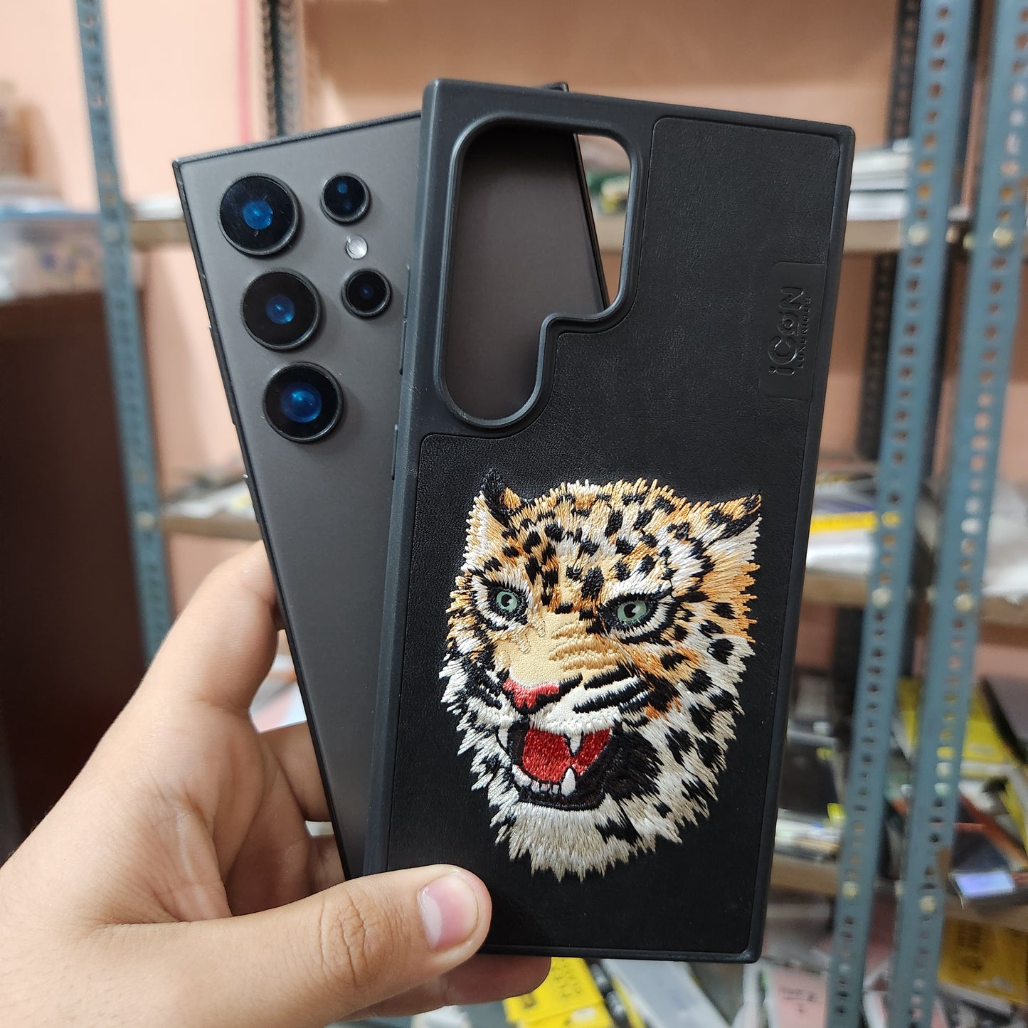 Samsung Galaxy S24 Ultra Embroidery Animal Series Original Leather Case / Leopard Face