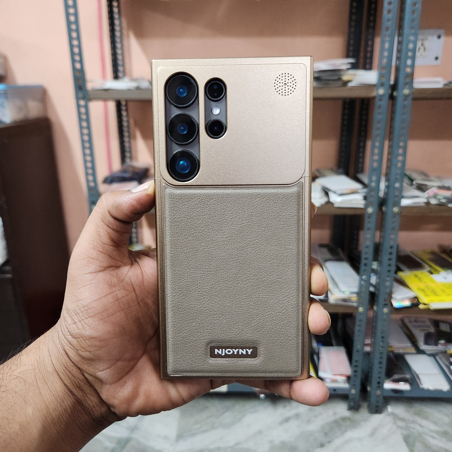 Samsung Galaxy S24 Ultra Aero Flex Aluminum Metal + Leather Frameless Design Bumper Case - Titanium