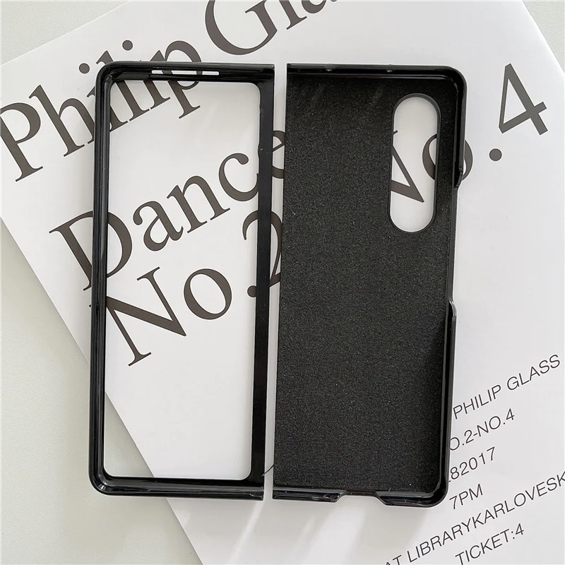 Samsung Galaxy Z Fold 4 Check Pattern Leather Back Case-Black