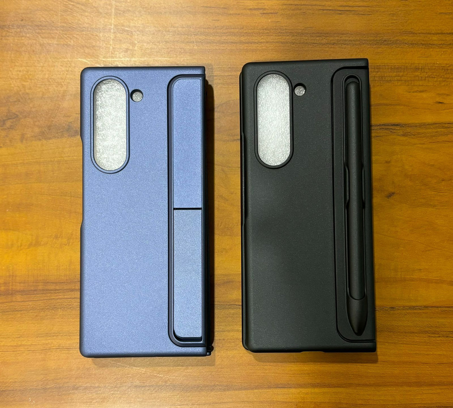 Samsung Galaxy Z Fold 6 Hard PC Matte Finish Removable S-Pen Slot & Kickstand Case - Blue
