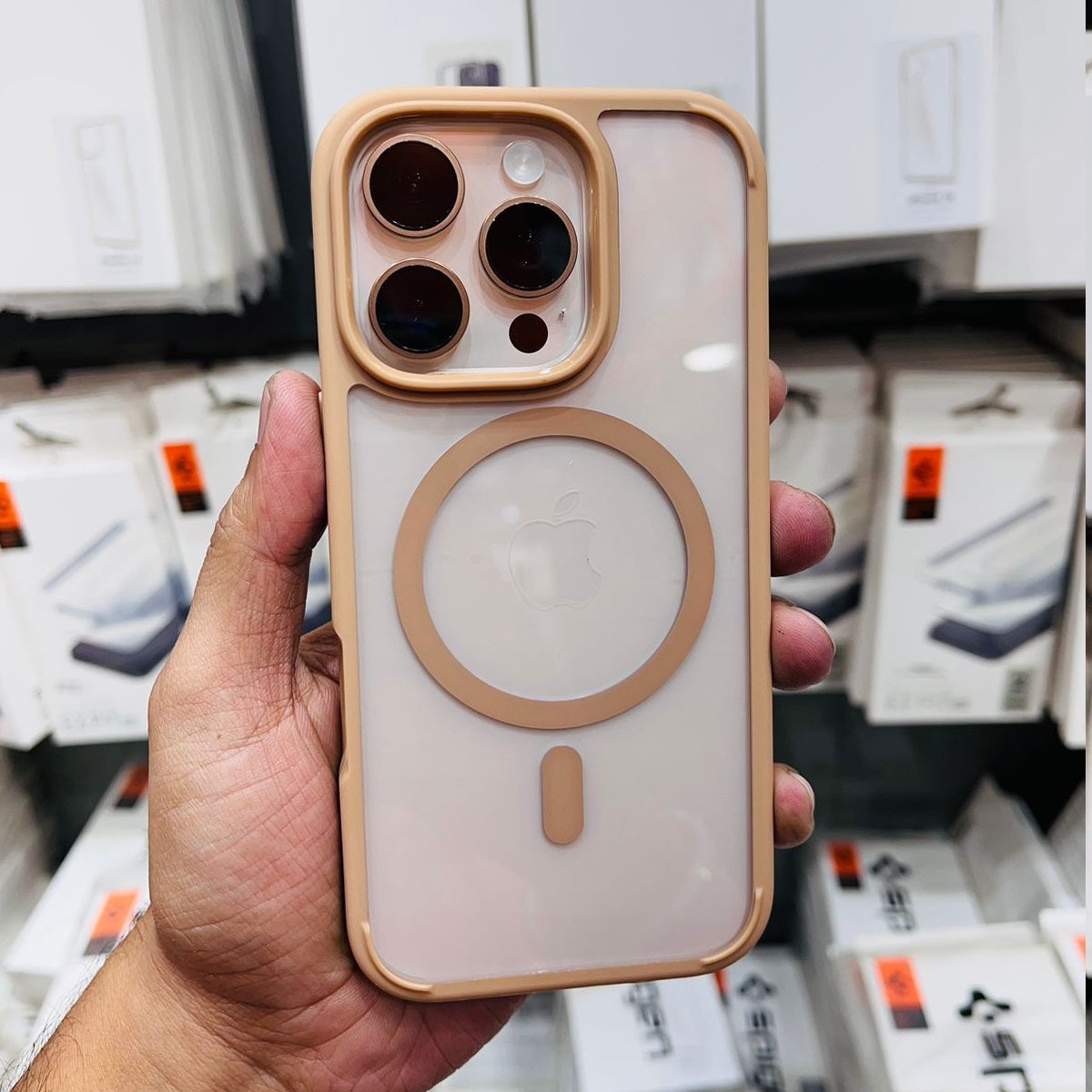 iPhone 16 Pro Anti-Yellowing Hybrid Transparent Magsafe Case (TPU + Poly Carbonate) - Desert Brown
