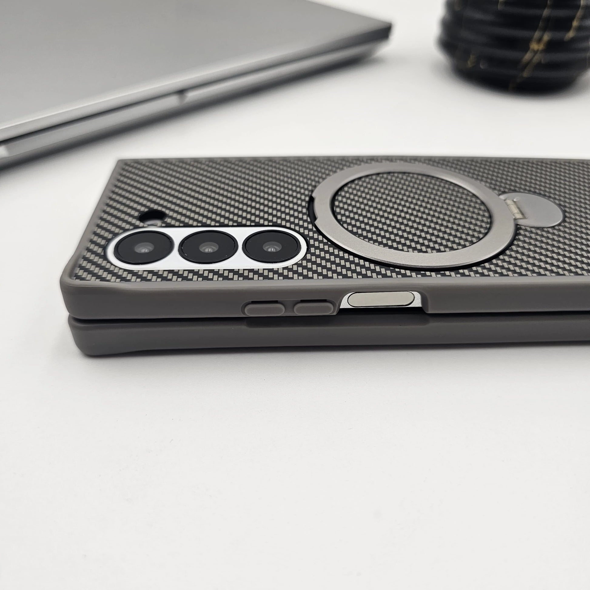 Samsung Galaxy Z Fold7 Carbon Case with Corner Bump and Magnetic Magsafe Ring Kickstand - Grey
