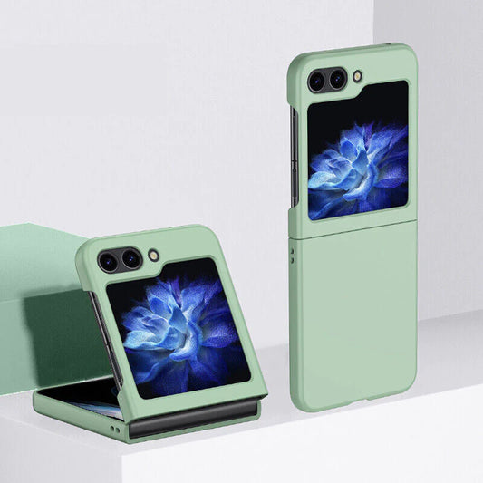 Samsung Galaxy Z Flip 5 Silicon Case Liquid Silicon Inner Fabric with Logo-Light Green