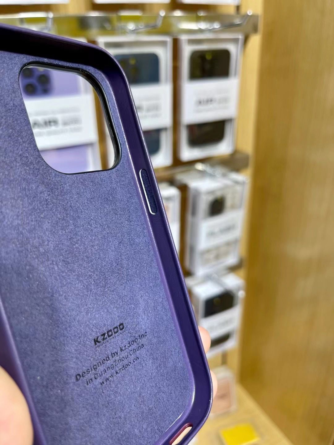 iPhone 14 Pro Genuine Leather Case-Purple