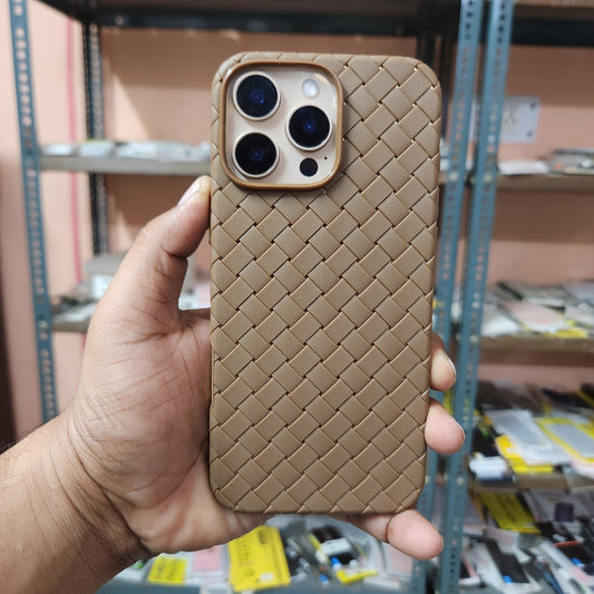 iPhone 16 Pro Max Luxury Weave Breathable Cooling Matte Soft Silicon Grid Case - Titanium Brown