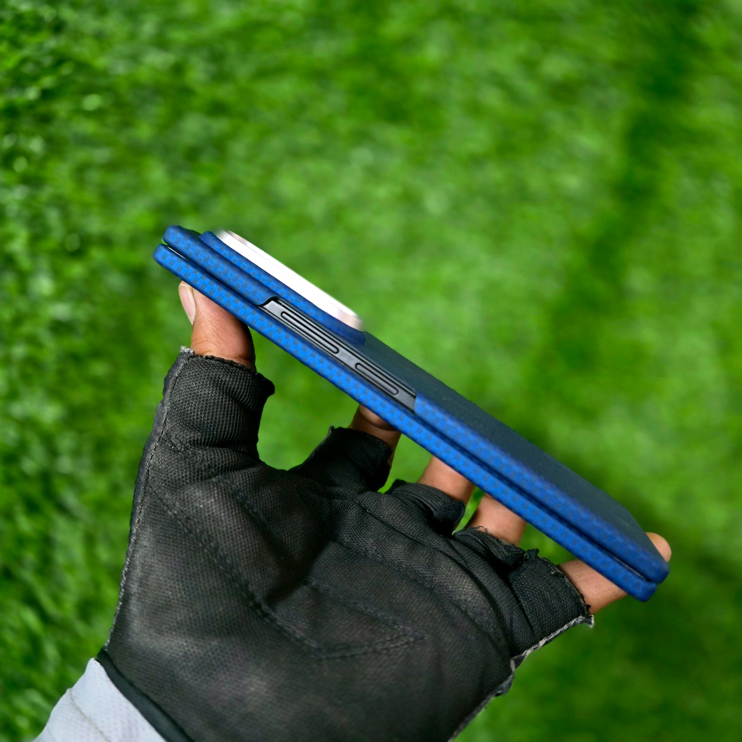 Samsung Galaxy Z Fold7 0.5mm Ultra Thin Carbon Fiber Cover with Metal Camera Protection - Blue