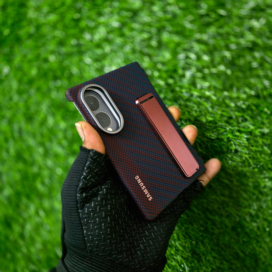 Samsung Z Fold8 Carbon Standing Case, 0.8mm Slim Carbon Fiber Cover with Magsafe and Kickstand - Wine