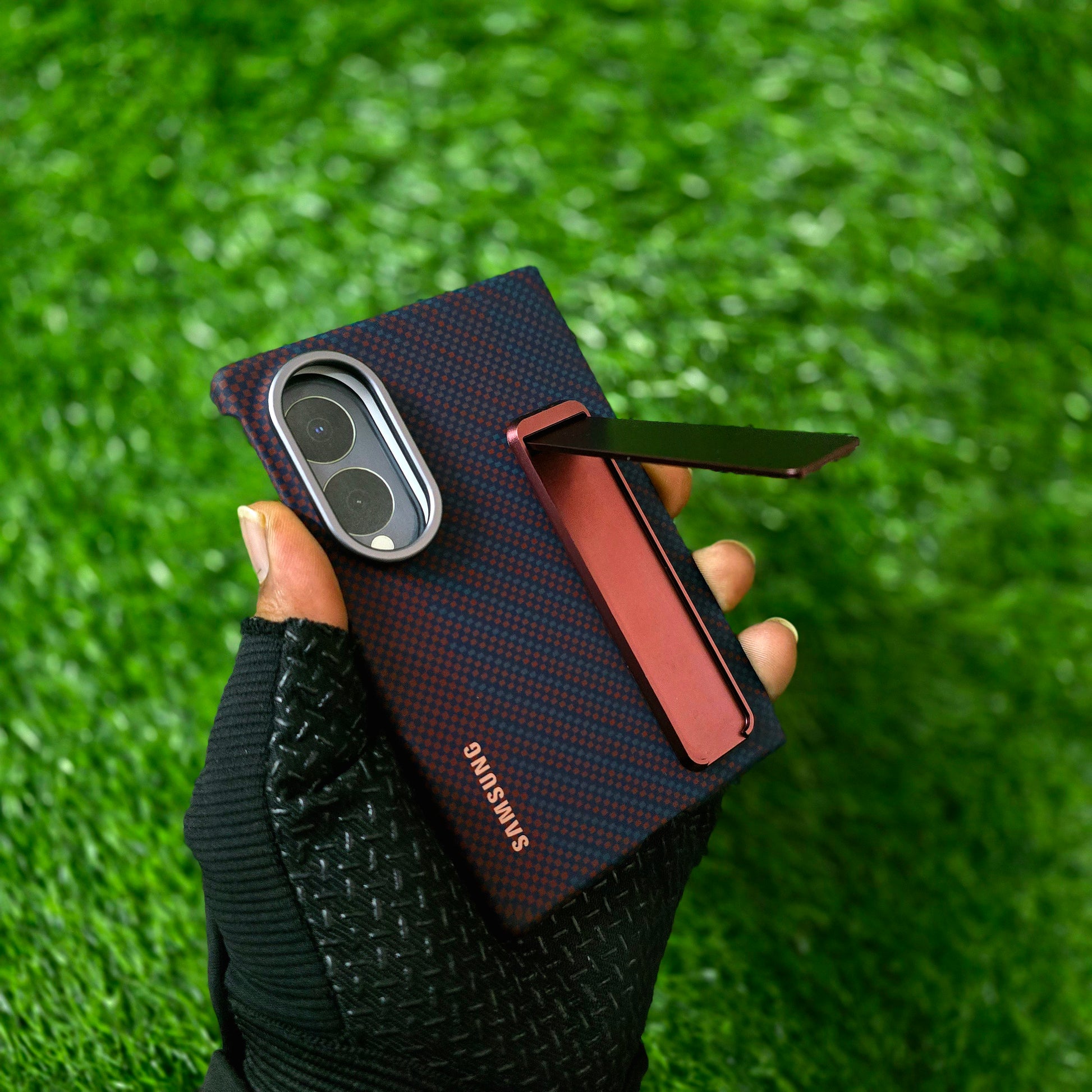 Samsung Z Fold8 Carbon Standing Case, 0.8mm Slim Carbon Fiber Cover with Magsafe and Kickstand - Wine