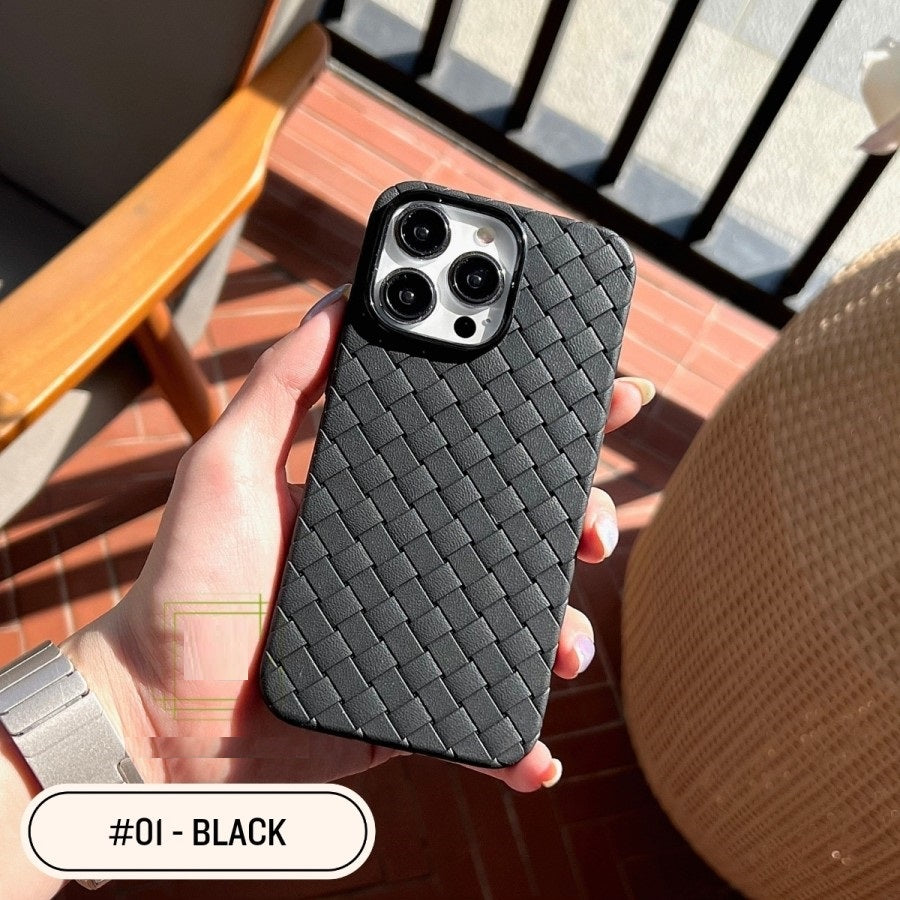 iPhone 15 Pro Max Luxury Weave Breathable Cooling Matte Soft Silicon Grid Case - Titanium Grey / BlackiPhone 15 Pro Max Luxury Weave Breathable Cooling Matte Soft Silicon Grid Case - Titanium Grey / Black