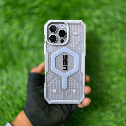 iPhone 15 Pro UAG Pathfinde Magsafe Clear Case - Grey