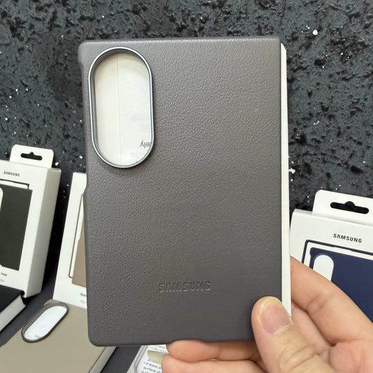 Samsung Z Fold8 Leather Case, Kindsuit Slim Leather Back Cover - Black