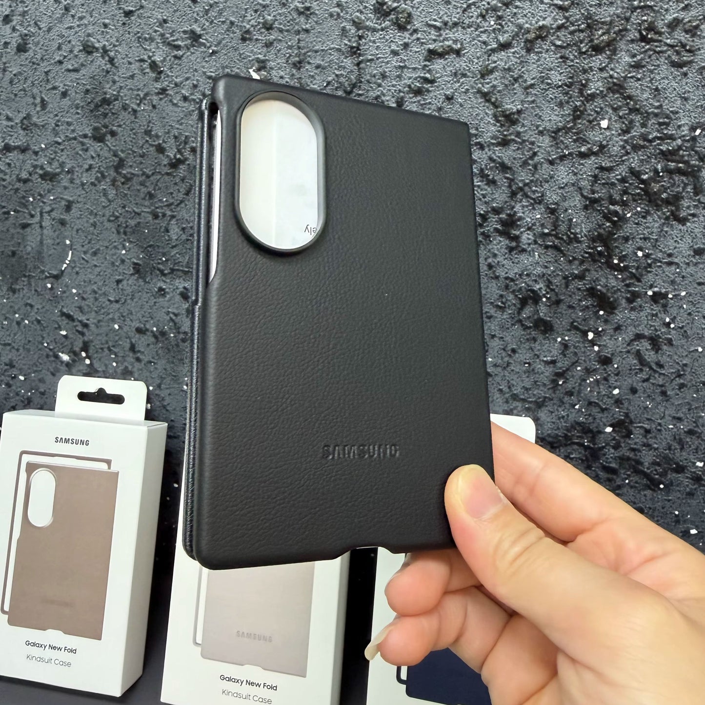 Samsung Z Fold8 Leather Case, Kindsuit Slim Leather Back Cover - Black