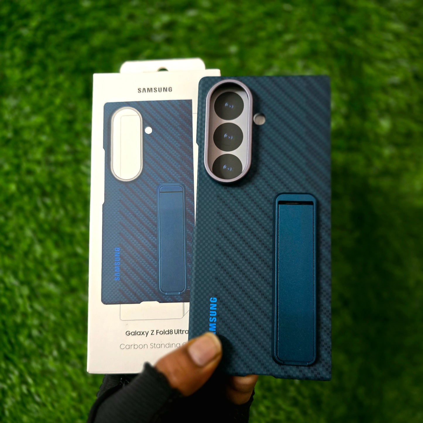 Samsung Z Fold8 Ultra Carbon Standing Case, 0.8mm Slim Carbon Fiber Cover with Magsafe and Kickstand - Blue