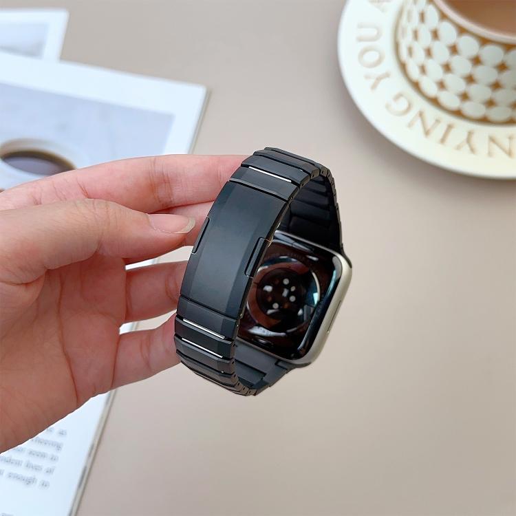 Curved Side Detachable Stainless Steel iWatch Strap (42-44-45-46-49 MM) - Black