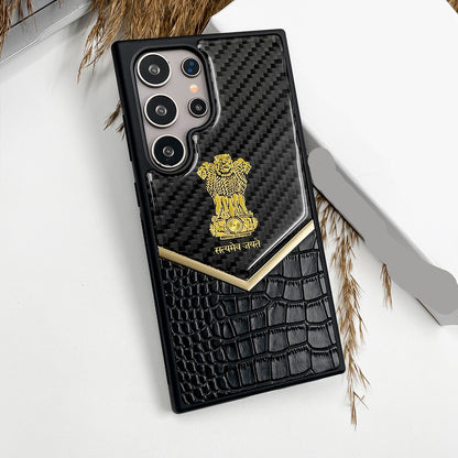 Samsung Galaxy S25 Ultra "Satyamev Jayate" Crock & Carbon Pattern Printed Logo Leather Case - Gold