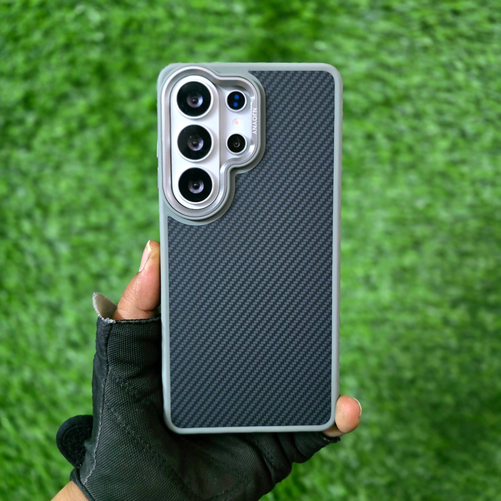 Samsung Galaxy S26 Ultra Carbon Cover, Slim Fit Carbon Fiber Texture Side Soft with Magsafe - Grey