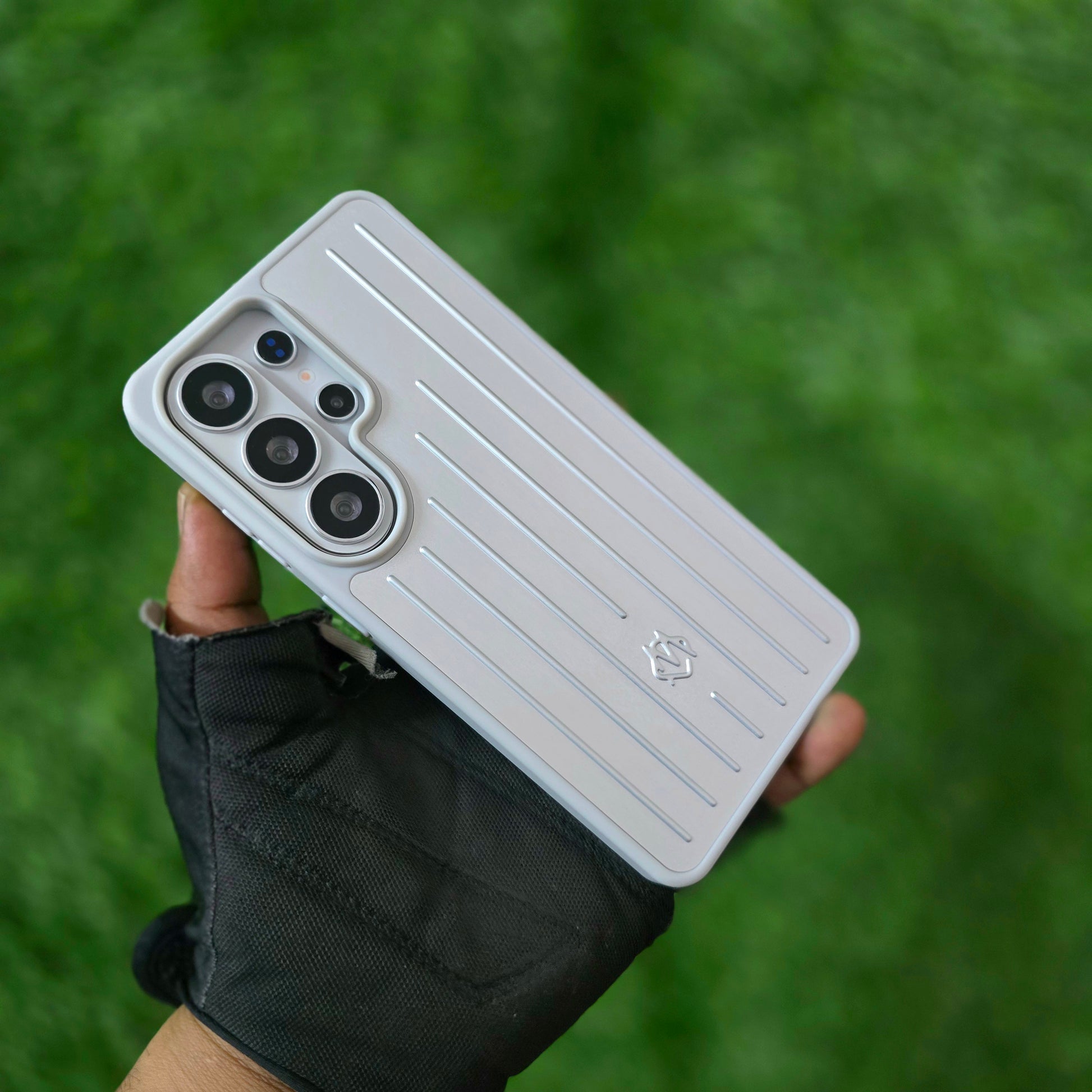 Samsung Galaxy S26 Ultra RIMOWA Minimalist Luxury Luggage Style Case - White