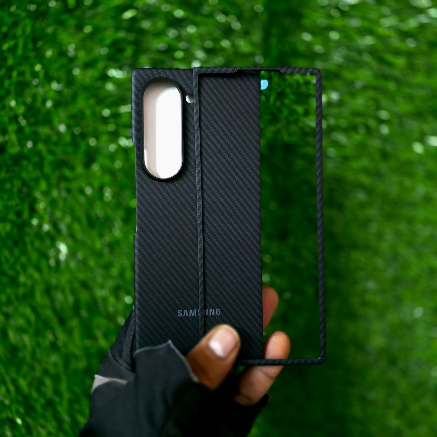 Samsung Galaxy Z Fold6 Carbon Case, 0.6mm Ultra Thin Carbon Fiber 600D Case with Logo & Front Glass - Black