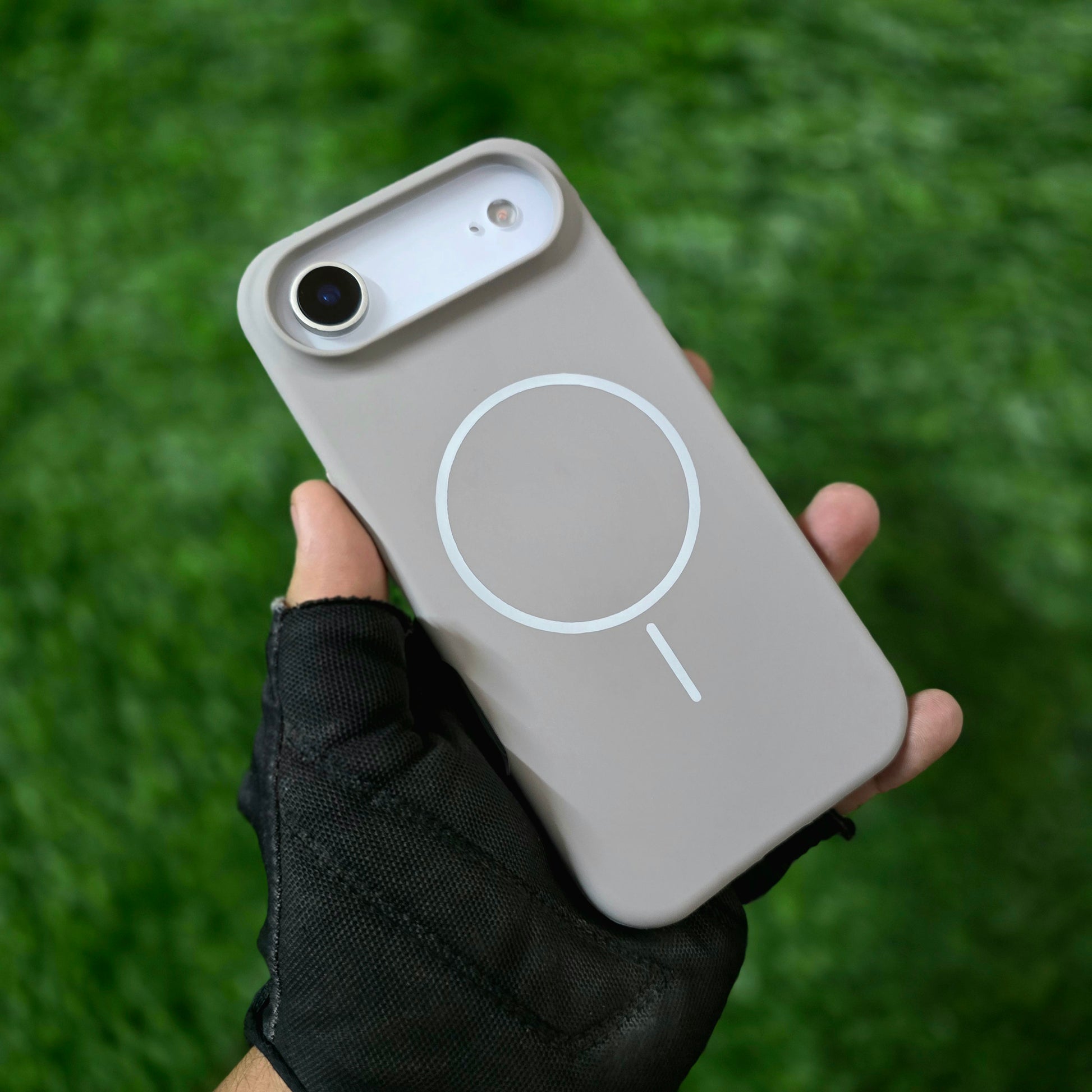 iPhone 17 Air Liquid Silicone Magsafe Case Skin Feel - Grey