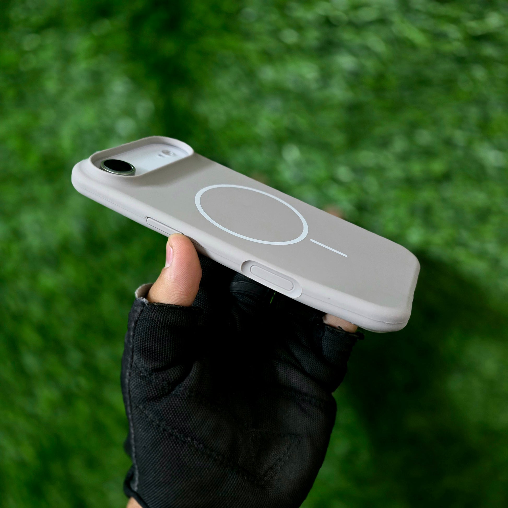 iPhone 17 Air Liquid Silicone Magsafe Case Skin Feel - Grey