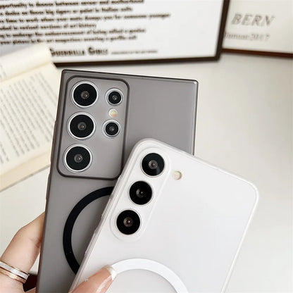 Samsung Galaxy S22 Ultra Super Slim 0.2MM Smoky Case with Magsafe