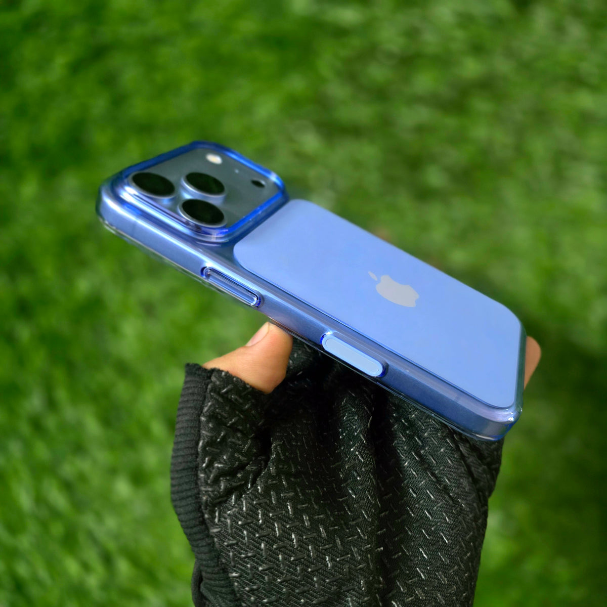 iPhone 18 Pro Anti Yellowing (Open From Bottom) Clear Case with MagSafe & Camera Control Button - Sky Blue/Wine