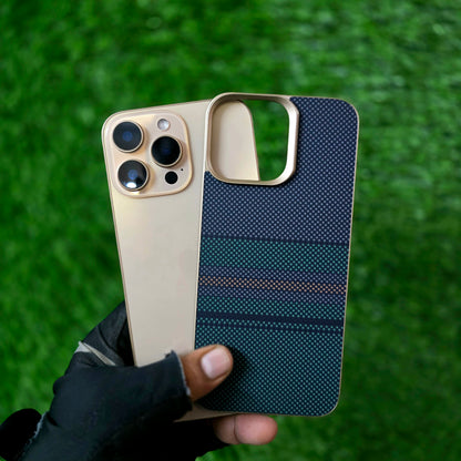 iPhone 16 Pro MagSafe Carbon Texture Back Panel - Green