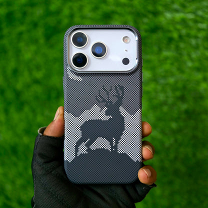 iPhone 17 Pro Max Aramid Carbon Fiber "Deer in Night" Texture 0.8mm Thin Cover with Magsafe - Black