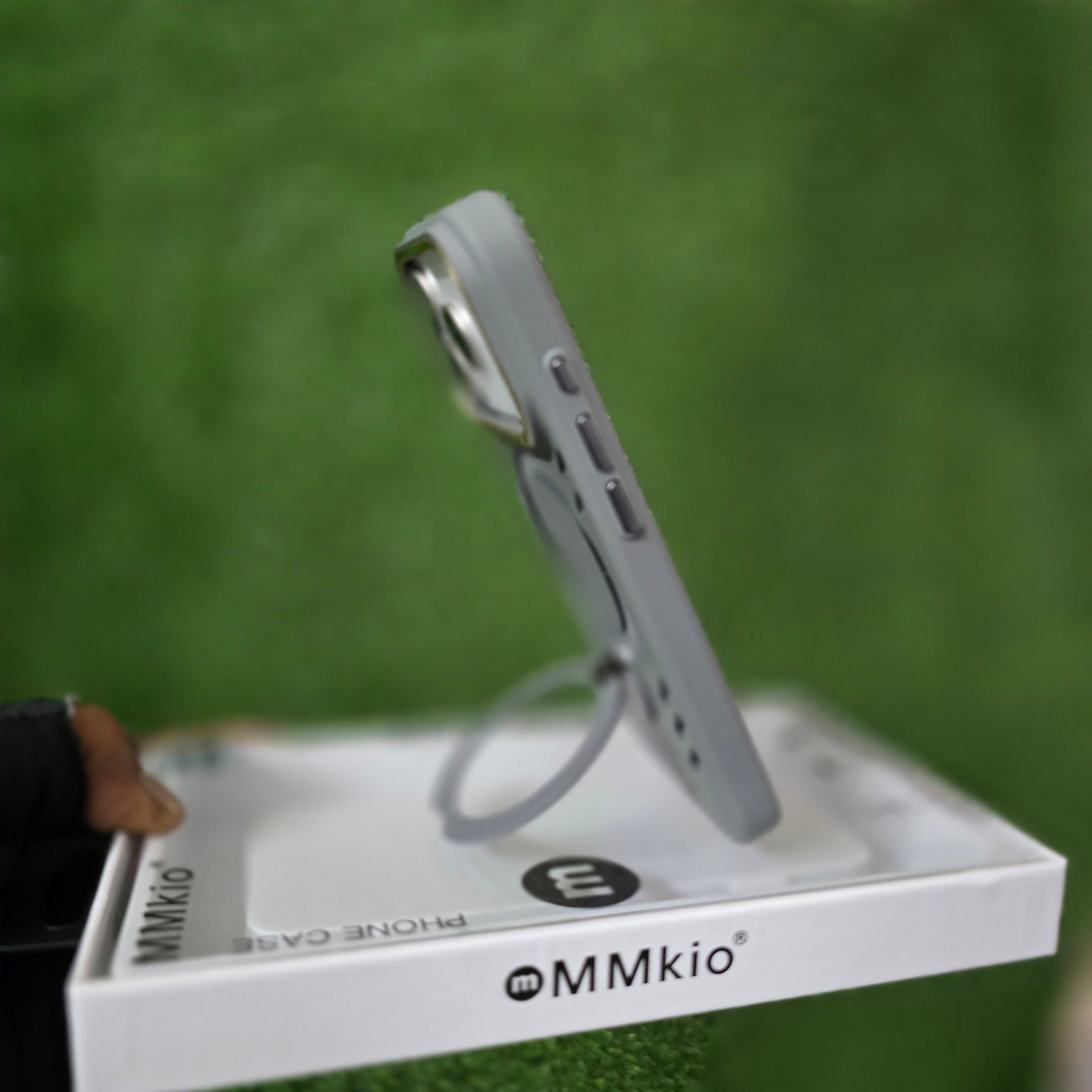 iPhone 17 Pro Max Heat Dispense Cover 360° Rotatable Stand with Magsafe - Black