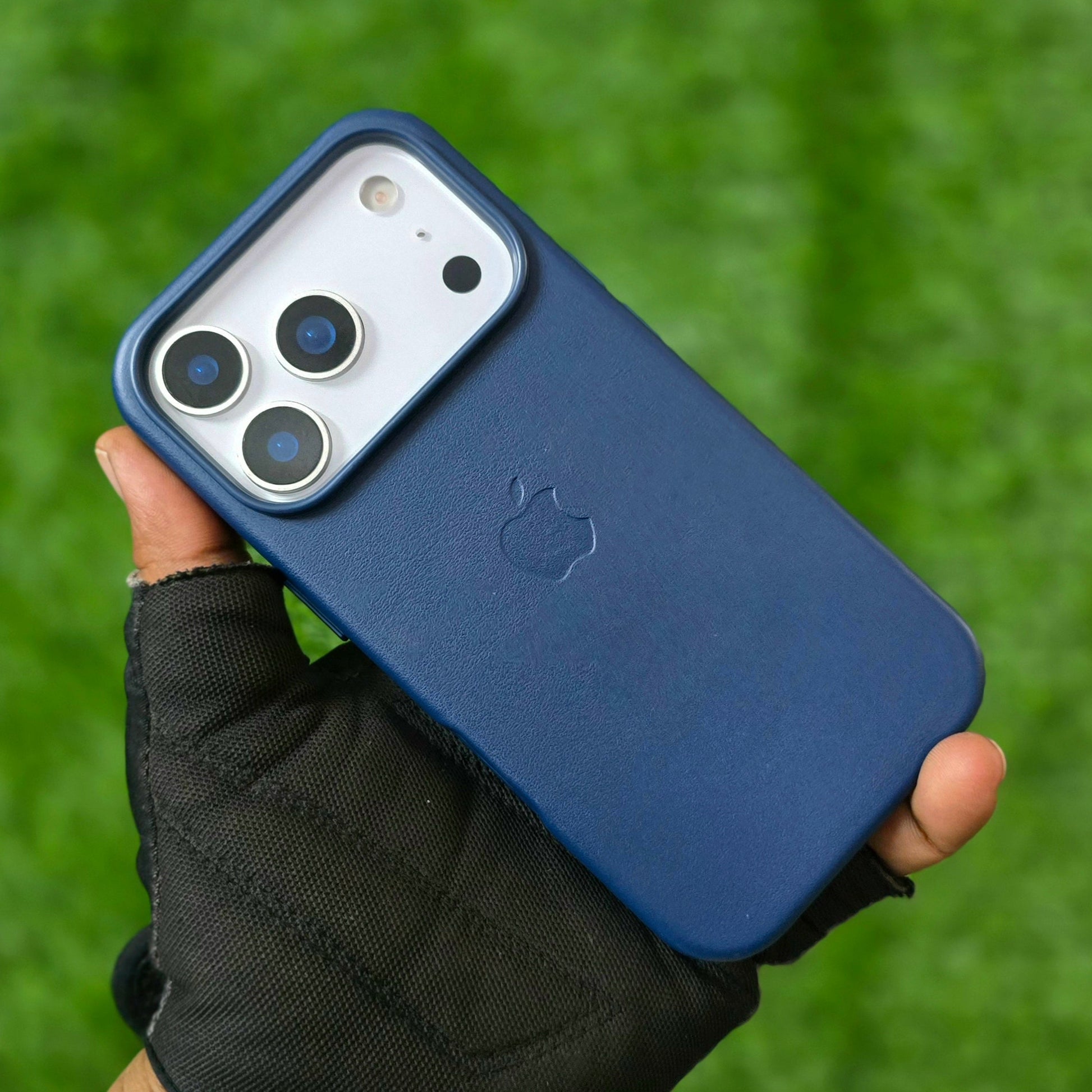 iPhone 17 Pro Max Leather Case with Magsafe - Blue