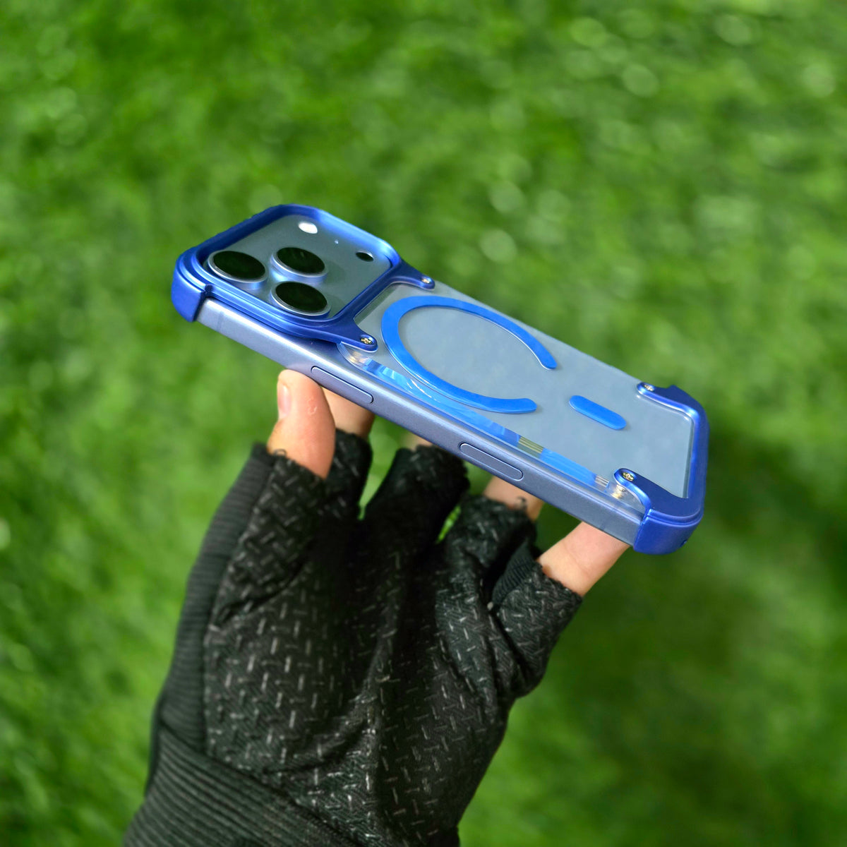 iPhone 18 Pro Max Bumper Cover, Shockproof Farmless Hard PC Case with Magsafe - Blue