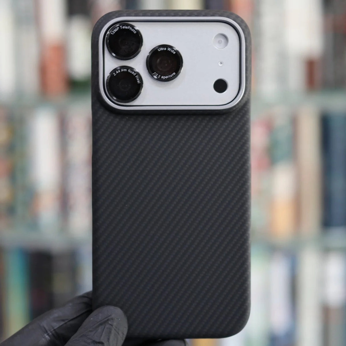 iPhone 18 Pro Carbon Case, 600D Carbon Fiber Texture Hard PC with Magsafe - Black