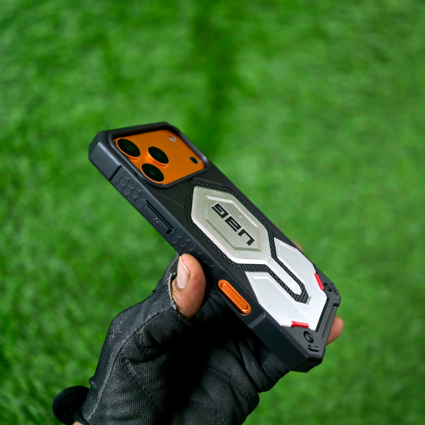 iPhone 17 Pro Max UAG Case, Monarch Pro Kevlar Series with Magsafe - Silver