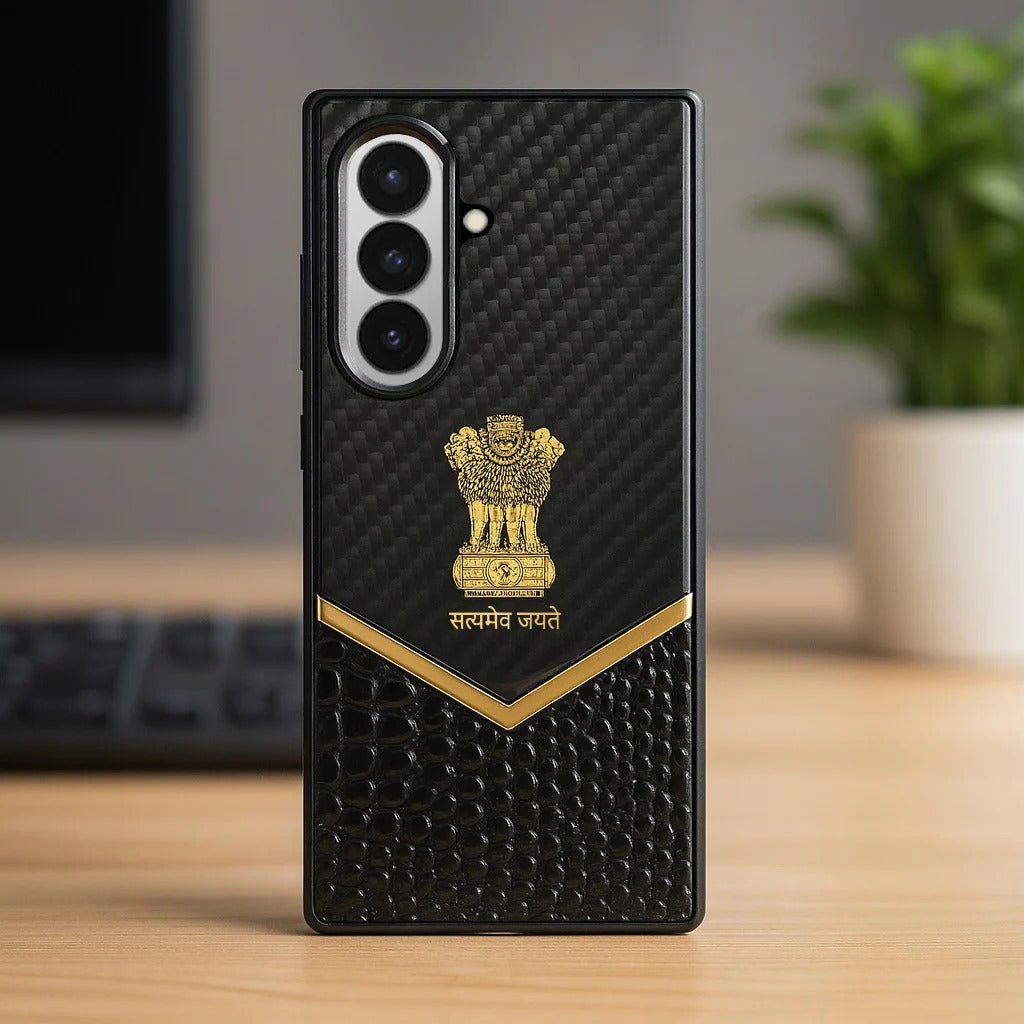 Samsung Galaxy Z Fold8 Ultra "Satyamev Jayate" Crock & Carbon Pattern Printed Logo Case