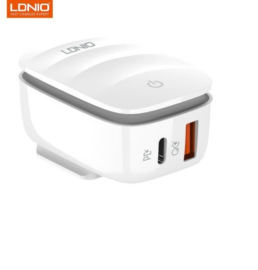 LDNIO HOME CHARGER LED LAMP USB +TYPE-C 20W + CABLE TYPE-C WHITE MOQ:30 (EU/US)